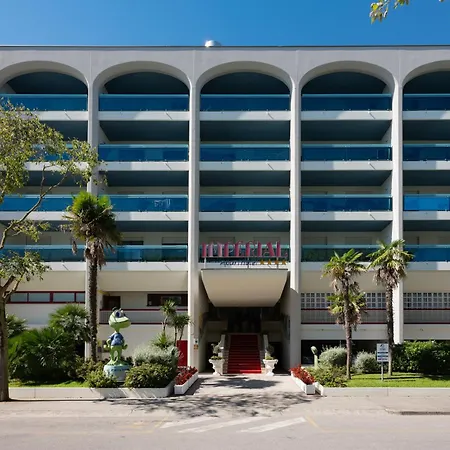 Imperial מלון 4*