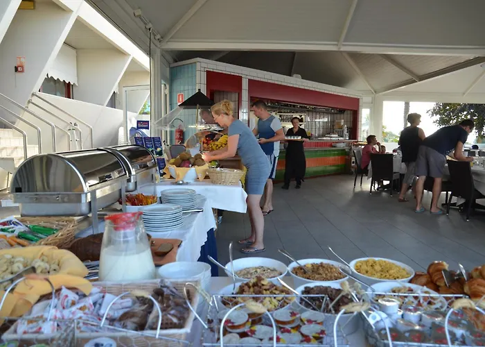 Imperial Ξενοδοχείο 4*